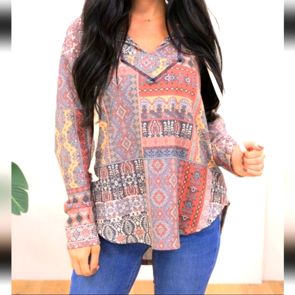 Like Love NWT  Pullover Hoodie Large